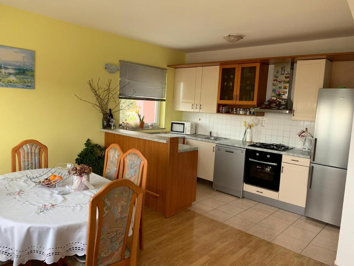 פוסדריה Apartments Sara מראה חיצוני תמונה