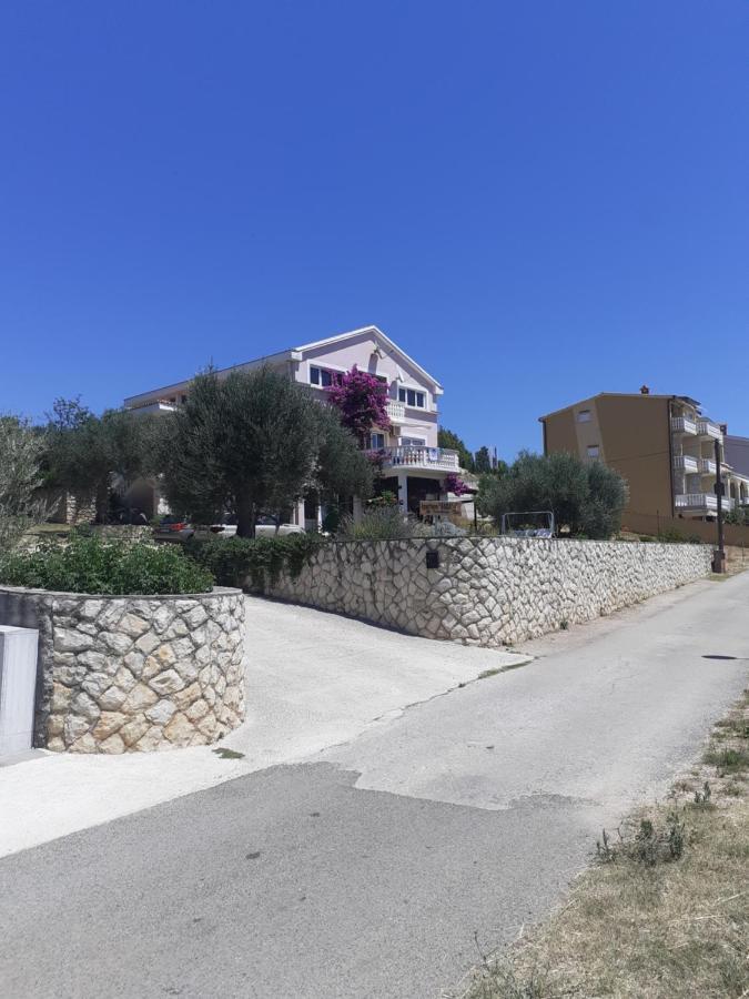 פוסדריה Apartments Sara מראה חיצוני תמונה
