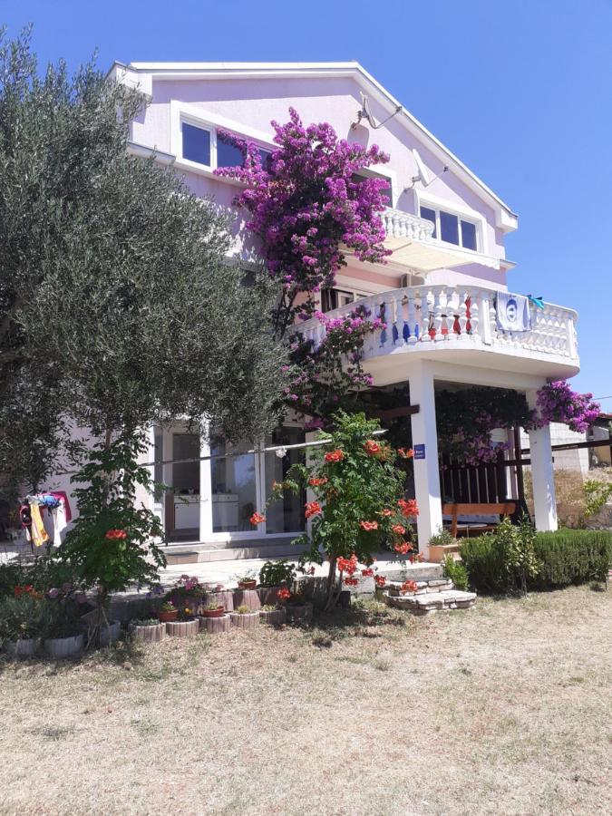 פוסדריה Apartments Sara מראה חיצוני תמונה